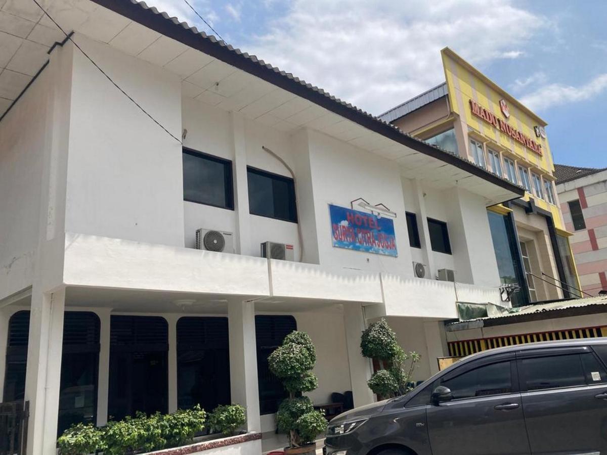 Hotel Surya Citra Jogja A Mitra Reddoorz 日惹 外观 照片