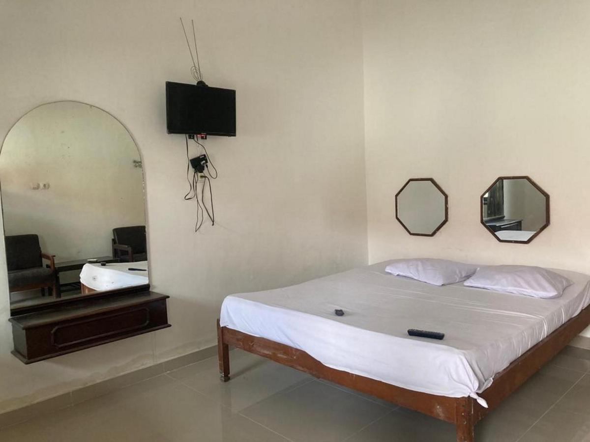 Hotel Surya Citra Jogja A Mitra Reddoorz 日惹 外观 照片
