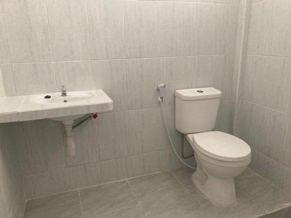 Hotel Surya Citra Jogja A Mitra Reddoorz 日惹 外观 照片