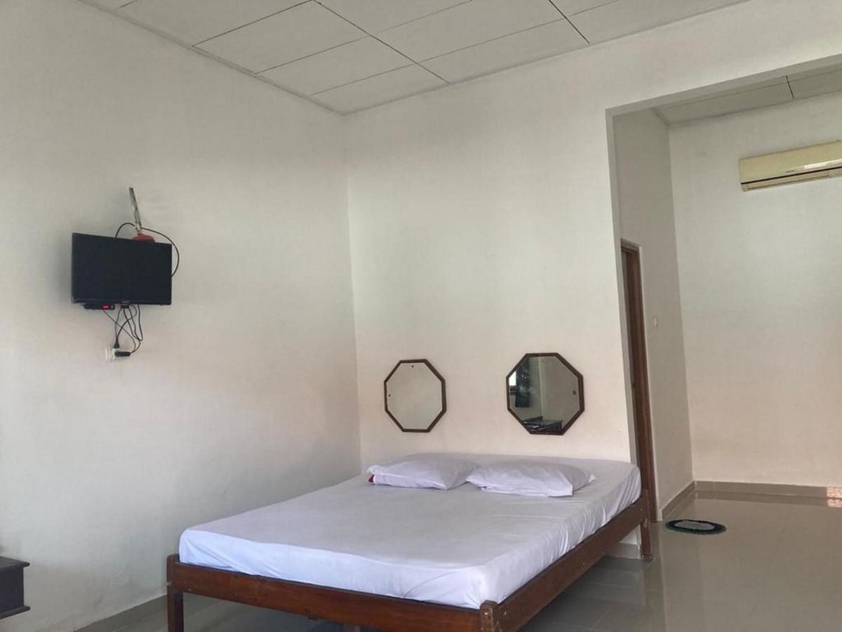 Hotel Surya Citra Jogja A Mitra Reddoorz 日惹 外观 照片